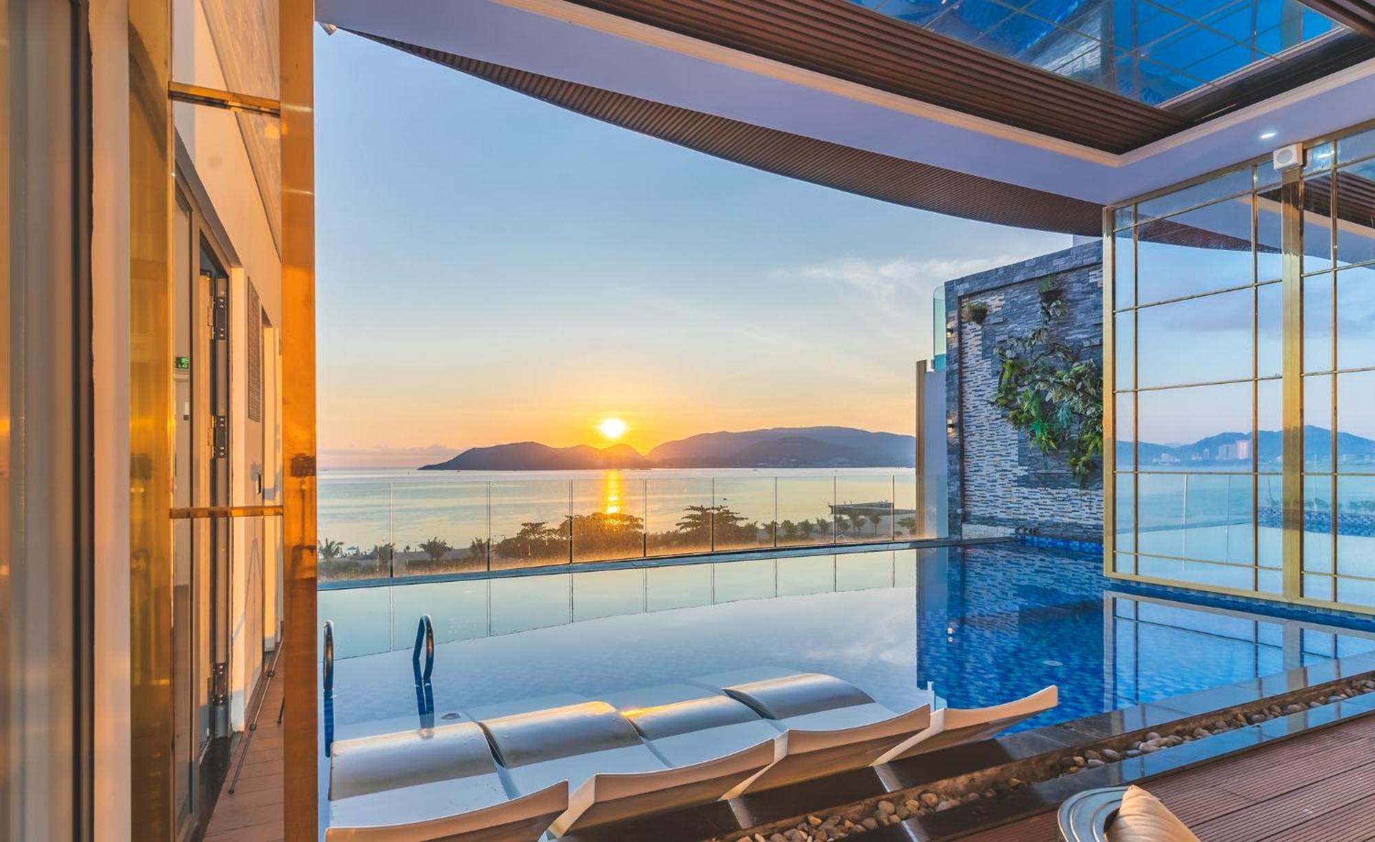 La Vague Hotel Nha Trang Eksteriør bilde